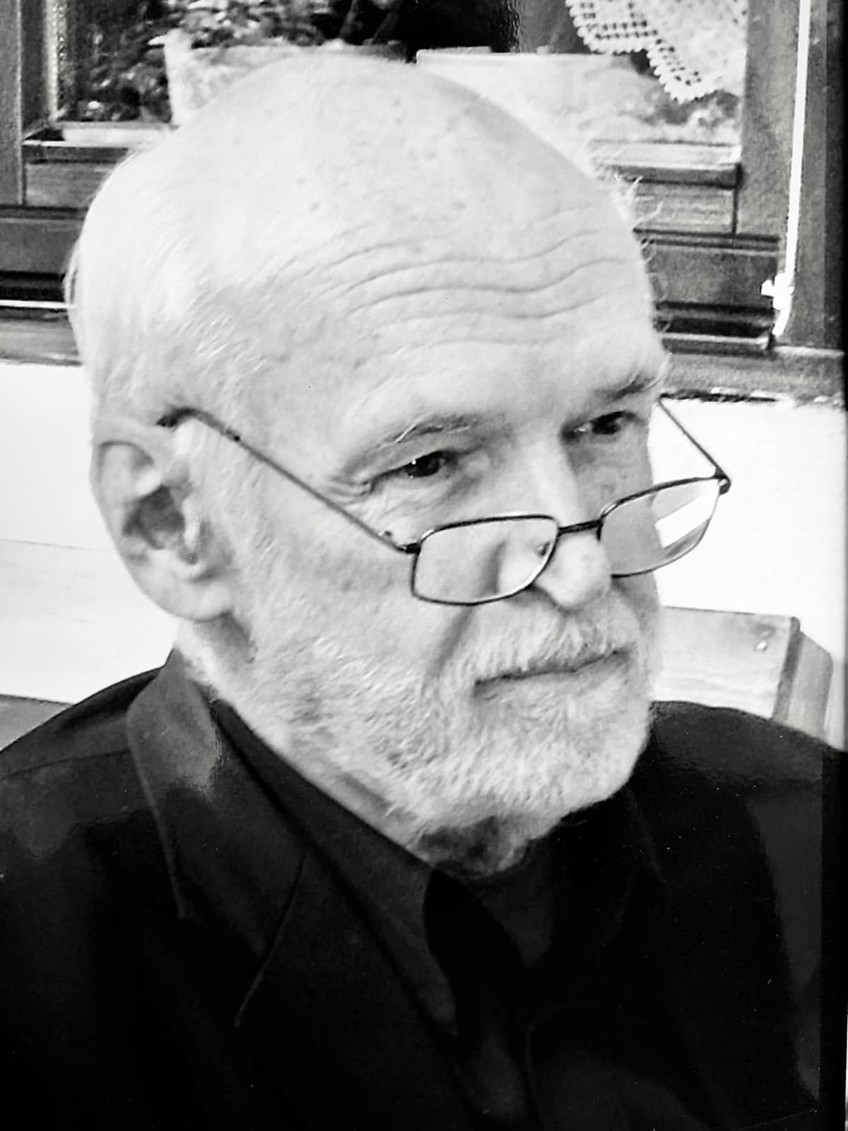 Gregory Stirling Campbell, Portrait im Profil